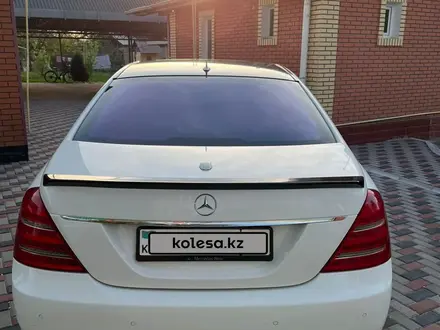 Mercedes-Benz S 550 2006 года за 7 300 000 тг. в Алматы – фото 22