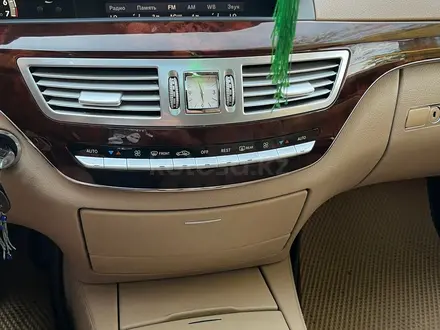 Mercedes-Benz S 550 2006 года за 7 300 000 тг. в Алматы – фото 35
