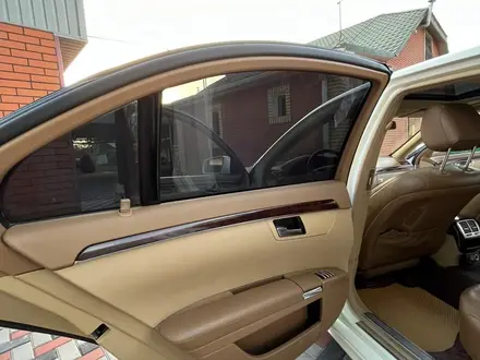 Mercedes-Benz S 550 2006 года за 7 300 000 тг. в Алматы – фото 57
