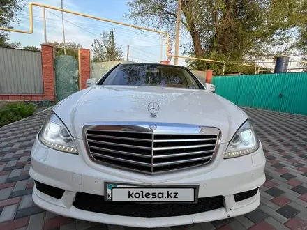 Mercedes-Benz S 550 2006 года за 7 300 000 тг. в Алматы – фото 6