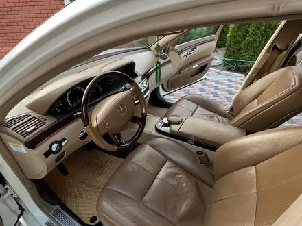 Mercedes-Benz S 550 2006 года за 7 300 000 тг. в Алматы – фото 64