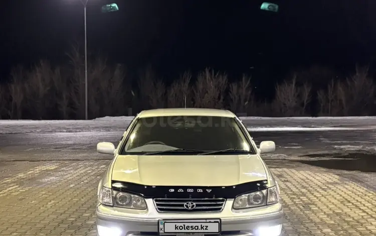 Toyota Camry 2000 годаүшін3 300 000 тг. в Алматы