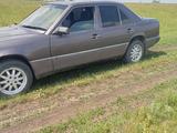 Mercedes-Benz E 200 1992 года за 1 100 000 тг. в Петропавловск