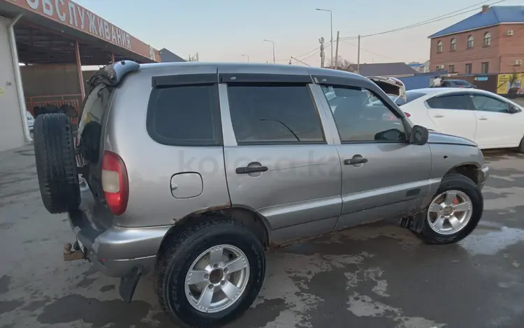 Chevrolet Niva 2008 года за 1 350 000 тг. в Атырау