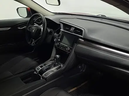 Honda Civic 2020 года за 6 960 000 тг. в Алматы – фото 15
