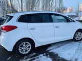 Kia Carens 2016 годаүшін8 500 000 тг. в Астана – фото 3