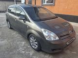 Toyota Corolla Verso 2005 года за 2 300 000 тг. в Астана