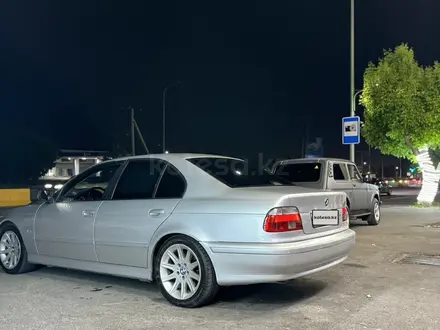 BMW 530 2002 года за 3 100 000 тг. в Шымкент – фото 6