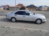 Mercedes-Benz E 230 1996 годаүшін2 600 000 тг. в Талдыкорган – фото 4