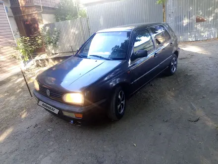 Volkswagen Golf 1993 года за 1 500 000 тг. в Шымкент