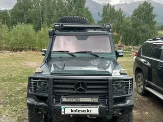 Mercedes-Benz G 300