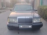 Mercedes-Benz E 300 1989 года за 900 000 тг. в Алматы