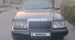 Mercedes-Benz E 300 1989 года за 900 000 тг. в Алматы