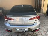 Hyundai Elantra 2019 года за 8 500 000 тг. в Алматы – фото 2