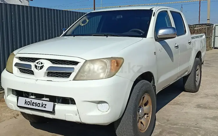 Toyota Hilux 2006 годаfor4 300 000 тг. в Атырау