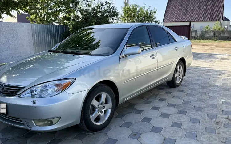 Toyota Camry 2004 годаүшін5 000 000 тг. в Актобе