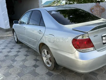 Toyota Camry 2004 года за 5 000 000 тг. в Актобе – фото 5