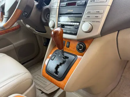 Lexus RX 330 2004 года за 8 900 000 тг. в Алматы – фото 28