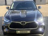 Toyota Highlander 2023 годаүшін28 000 000 тг. в Семей