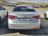 Hyundai Sonata 2015 года за 3 800 000 тг. в Астана – фото 3