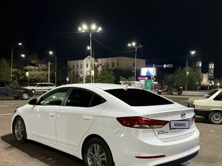 Hyundai Elantra 2017 года за 7 000 000 тг. в Алматы – фото 7