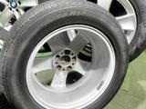 Оригинальные Диск с шинами BMW X5 E70 255/55R18 за 300 000 тг. в Алматы – фото 3