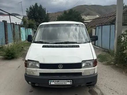 Volkswagen Transporter 1998 года за 900 000 тг. в Алматы