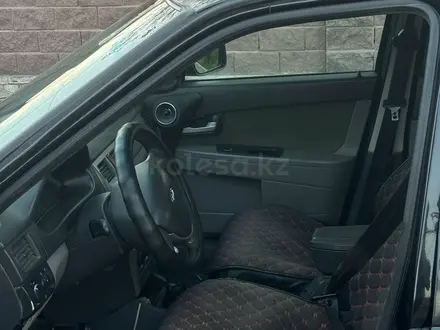 ВАЗ (Lada) Priora 2172 2013 года за 1 200 000 тг. в Астана – фото 6