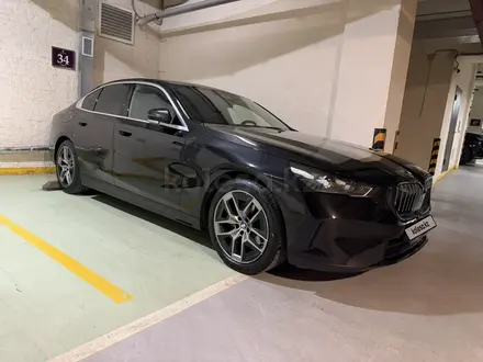 BMW 520 2024 года за 30 000 000 тг. в Астана – фото 16