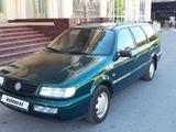 Volkswagen Passat 1994 годаfor2 500 000 тг. в Кентау – фото 2