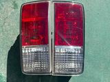 Задние фонари отражатель катафот в бампер Lexus 460 GX за 50 000 тг. в Алматы – фото 2