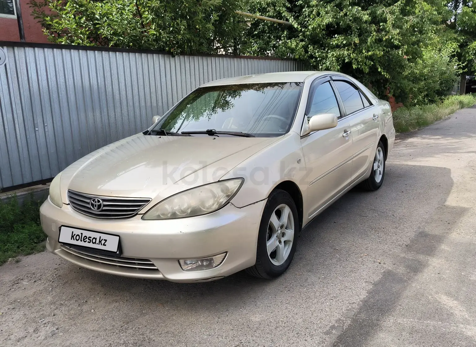 Toyota Camry, 2006