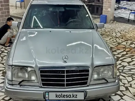Mercedes-Benz E 280 1994 года за 2 500 000 тг. в Кызылорда – фото 5