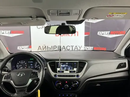 Hyundai Accent 2018 года за 6 500 000 тг. в Атырау – фото 7