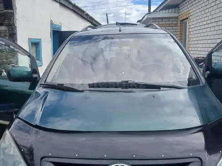 Toyota Avensis Verso 2001 года за 4 800 000 тг. в Семей