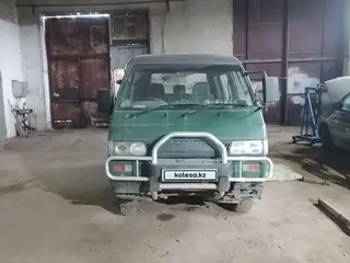 Mitsubishi Delica