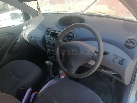 Toyota Platz 2000 года за 1 300 000 тг. в Жанаозен – фото 5