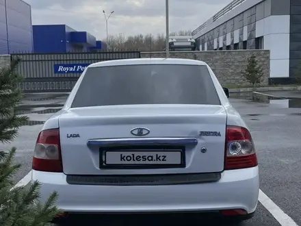 ВАЗ (Lada) Priora 2170 2014 года за 2 600 000 тг. в Усть-Каменогорск – фото 2