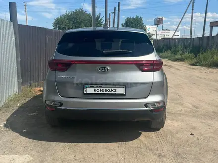 Kia Sportage 2019 года за 10 800 000 тг. в Семей – фото 2