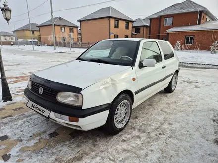 Volkswagen Golf 1993 года за 1 450 000 тг. в Астана – фото 3