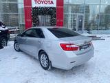 Toyota Camry 2014 года за 10 200 000 тг. в Астана – фото 2