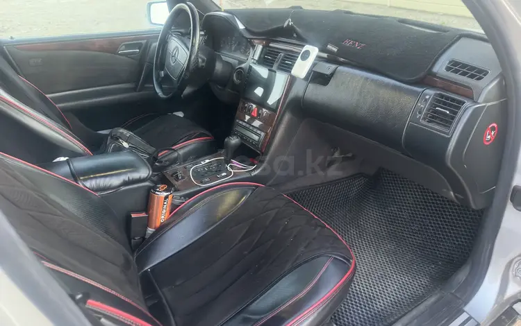 Mercedes-Benz E 280 1997 года за 2 100 000 тг. в Байконыр