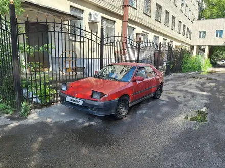 Mazda 323 1993 года за 750 000 тг. в Усть-Каменогорск – фото 2