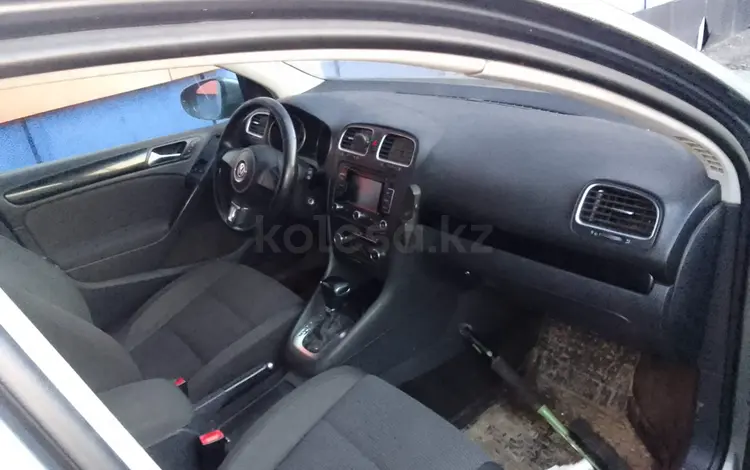 Volkswagen Golf 2010 годаүшін2 950 000 тг. в Астана