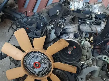 Двигатель на мерседес 103 объем 3 литра за 580 000 тг. в Караганда – фото 3