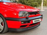Volkswagen Golf 1993 года за 3 600 000 тг. в Шымкент – фото 4