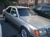 Mercedes-Benz E 230 1993 года за 1 250 000 тг. в Астана – фото 5