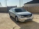 Toyota Camry 2005 годаүшін5 500 000 тг. в Жанаозен – фото 3