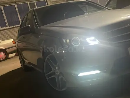 Mercedes-Benz C 200 2011 года за 5 000 000 тг. в Уральск – фото 7