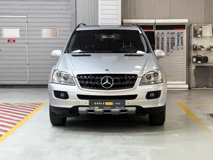 Mercedes-Benz ML 350 2005 года за 6 290 000 тг. в Алматы – фото 2